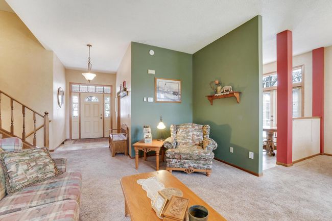 11672 Flintwood St Nw, House other with 5 bedrooms, 4 bathrooms and null parking in Coon Rapids MN | Image 5