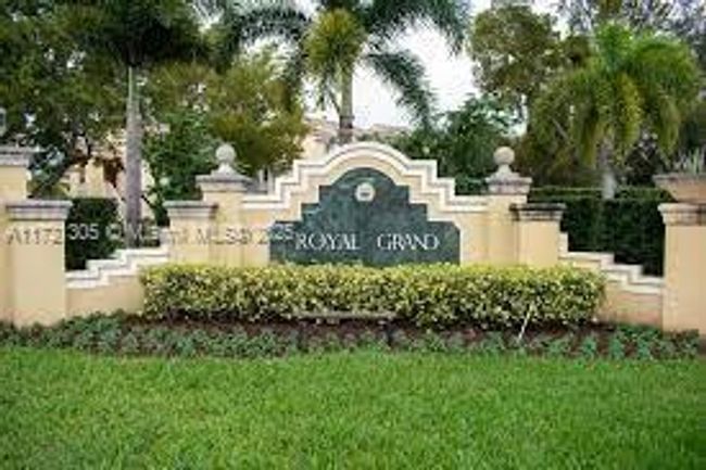 APT-129 - 2600 S University Dr, Condo with 3 bedrooms, 2 bathrooms and null parking in Davie FL | Image 38
