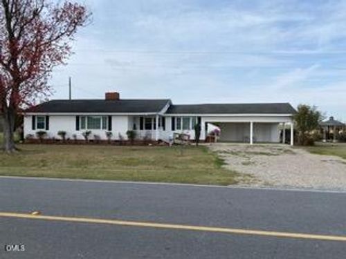 736 Core Rd, Dunn, NC, 28334-7127 | Card Image