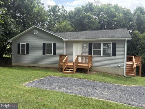 296 Bryce Blvd, MOUNT JACKSON, VA, 22842-9308 | Card Image