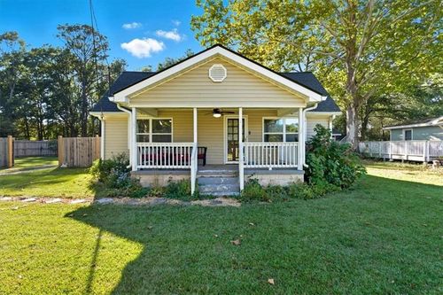 318 N Dogwood St, Villa Rica, GA, 30180-1111 | Card Image