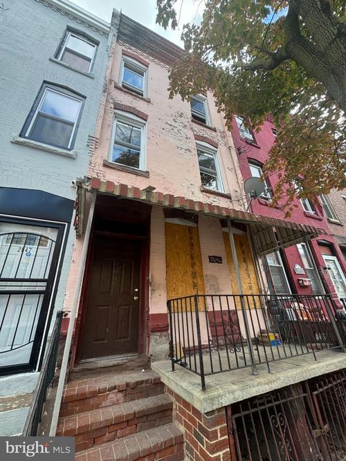 2645 N 17th St, PHILADELPHIA, PA, 19132-3930 | Card Image