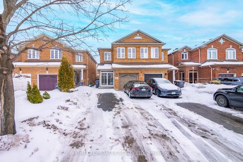 967 Ledbury Cres, Mississauga, ON, L5V2R3 | Card Image