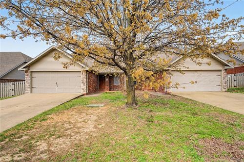 unit-2-3102 Sw Deerfield Blvd, Bentonville, AR, 72713-8252 | Card Image