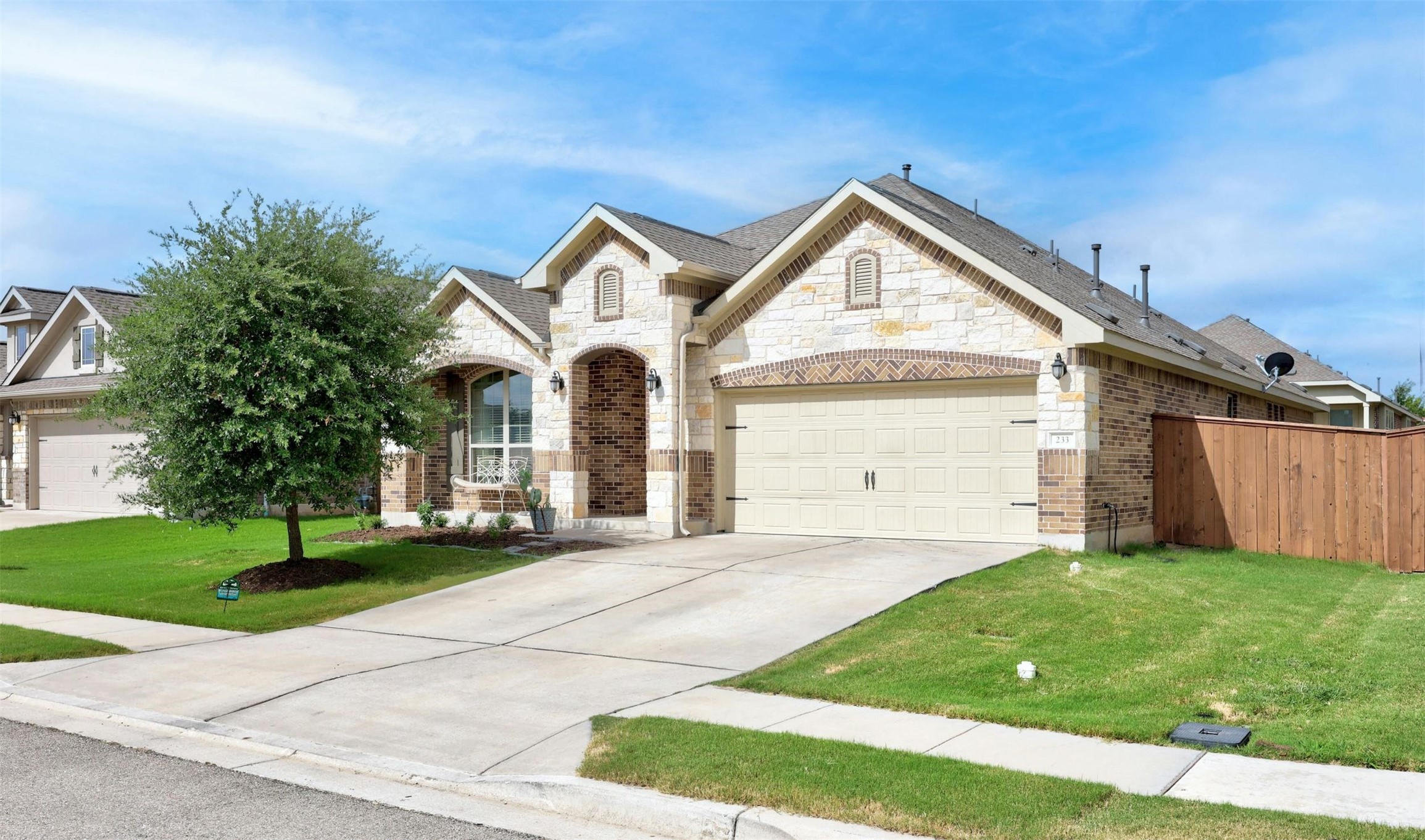 Allegrini St, Leander, TX 78641
