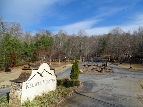 216 Gabriel Way, Pickens, SC, 29671-7222 | Card Image