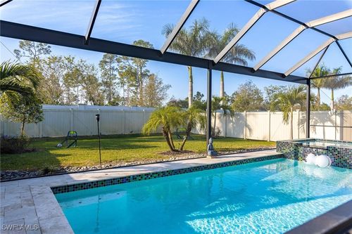 3320 Pilot Cir, NAPLES, FL, 34120-0712 | Card Image