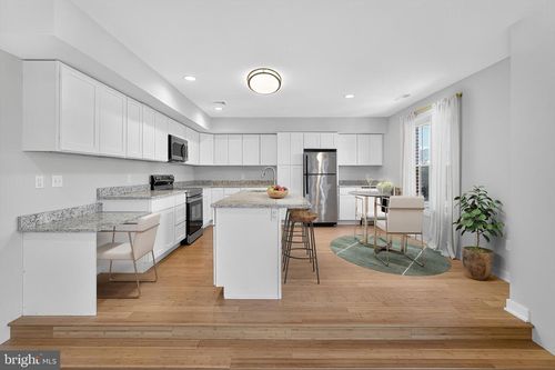 306-102 Church Street, PHILADELPHIA, PA, 19106 | Card Image