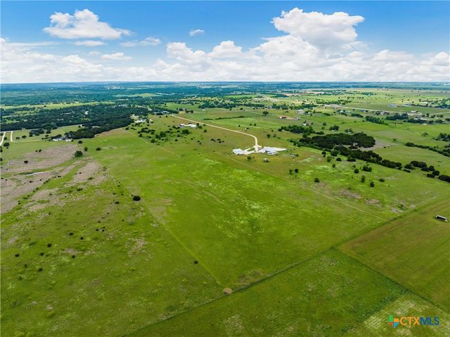 655 Hwy 236, Home with 3 bedrooms, 2 bathrooms and null parking in Moody TX | Image 37