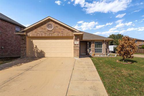 5169 Westgrove Blvd, Haltom City, TX, 76117-1330 | Card Image