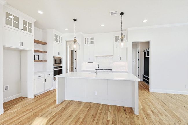 417 Cole Ln, House other with 3 bedrooms, 2 bathrooms and null parking in Midlothian TX | Image 8