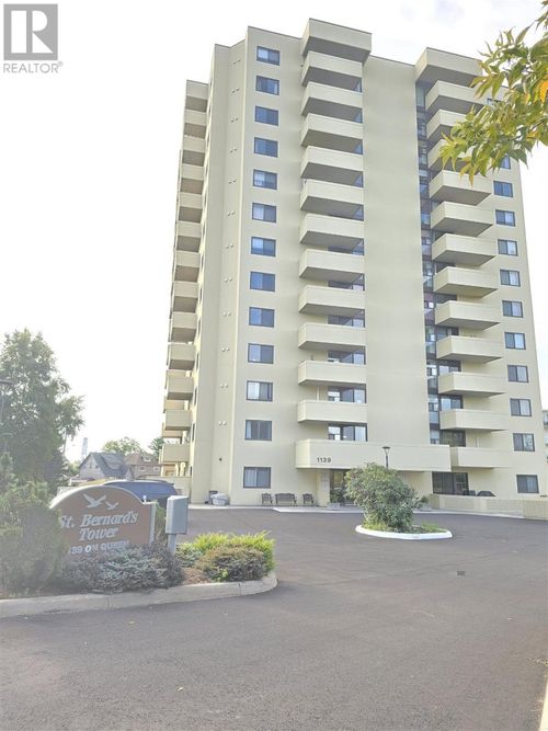 1139 Queen St E, Sault Ste. Marie, ON, P6A6K5 | Card Image