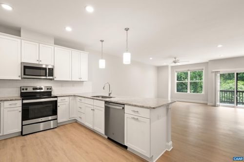 1529 Birnam Dr, CHARLOTTESVILLE, VA, 22901-8926 | Card Image