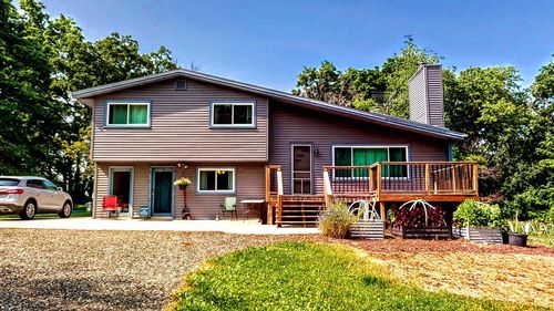N2493 Kunz Road, Sumner, WI, 53538 | Card Image
