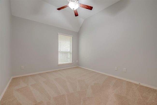 2323 Lost Bridge Ln, House other with 4 bedrooms, 3 bathrooms and 2 parking in Pearland TX | Image 31
