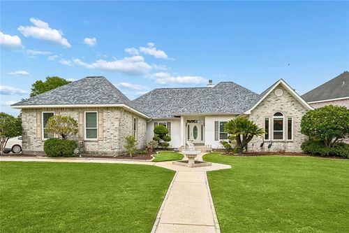 303 Charles Ct, Slidell, LA, 70458-9125 | Card Image