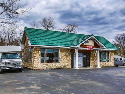 5058 Route 17m, New Hampton, NY, 10958-4808 | Card Image