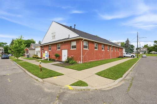 20 Marie St, Ecorse, MI, 48229-1812 | Card Image