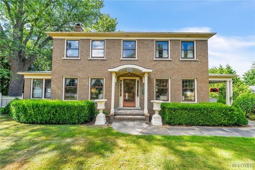 11 W Main St, Corfu, NY, 14036-9411 | Card Image