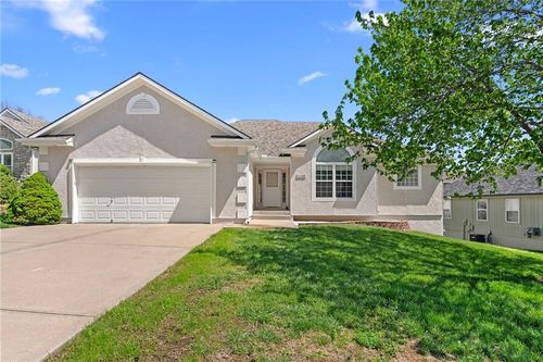 1713 Se Cardinal Dr, Blue Springs, MO, 64014-3314 | Card Image