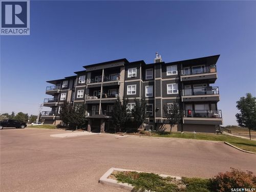 307-923 Kristjanson Rd, Saskatoon, SK, S7S0A9 | Card Image