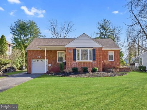 7 S Garfield Ave, WENONAH, NJ, 08090-1812 | Card Image