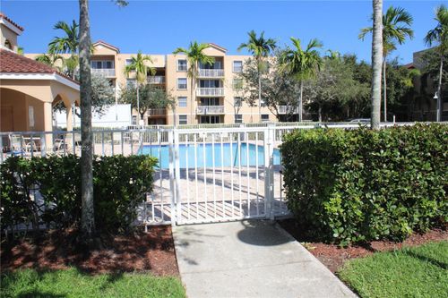 1082-519 E Sheridan St, Dania Beach, FL, 33004-5823 | Card Image