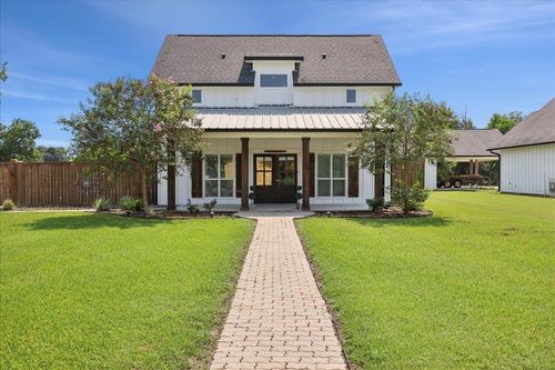 445 Bland Dr, Bridge City, TX, 77611-4633 | Card Image