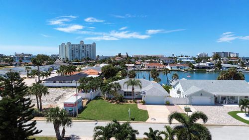 6410 3rd Palm Pt, ST PETE BEACH, FL, 33706-2124 | Card Image