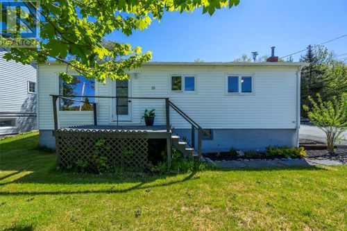 25 Topsail Pond Rd, Paradise, NL, A1L2B2 | Card Image
