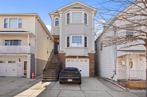 1-23 Reynolds Ave, East Newark, NJ, 07029-2528 | Card Image