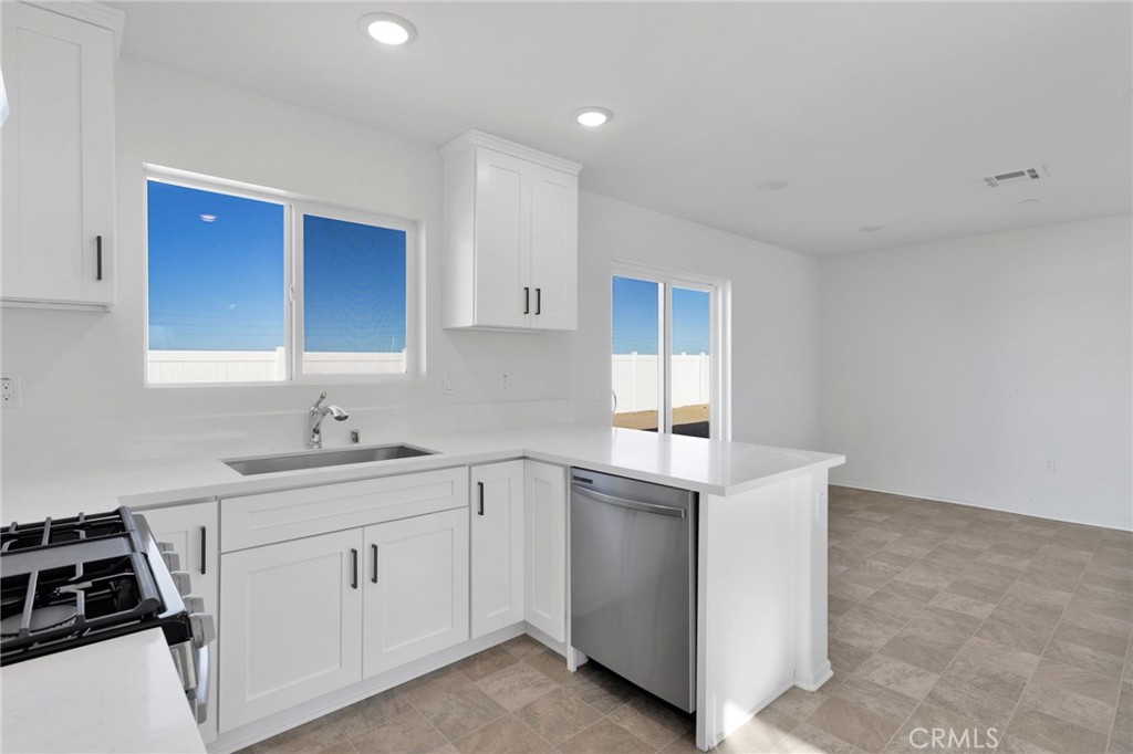 Residential in Adelanto 2