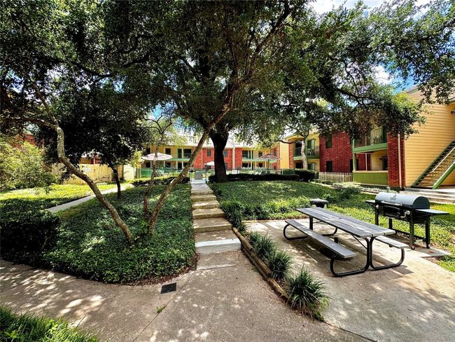 APT-204 - 13359 Pond Springs Rd, Condo with 2 bedrooms, 1 bathrooms and null parking in Austin TX | Image 16