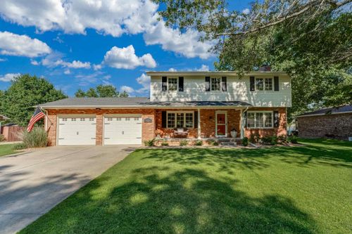 4604 Sequoia St, Hutchinson, KS, 67502-4628 | Card Image