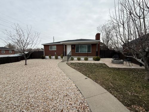 3111 8400, Magna, UT, 84044-1832 | Card Image