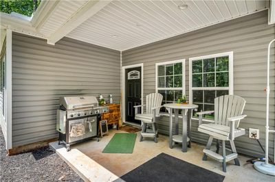 1003 Sussex Drive, House other with 3 bedrooms, 2 bathrooms and null parking in Westminster SC | Image 2