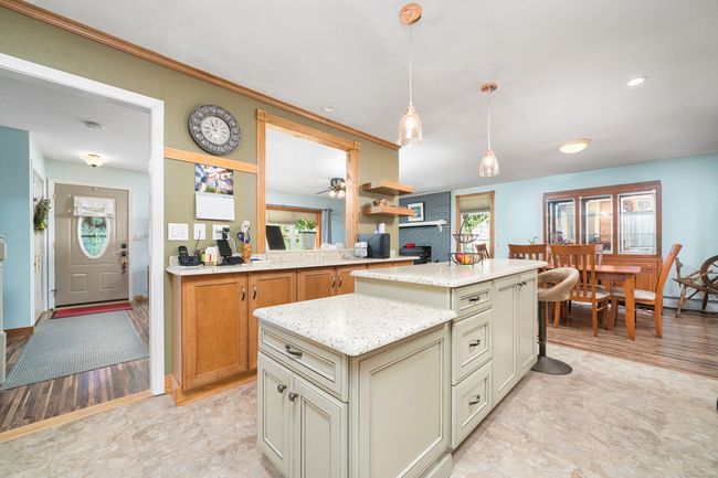 Remodeled Kitchen | Image 13
