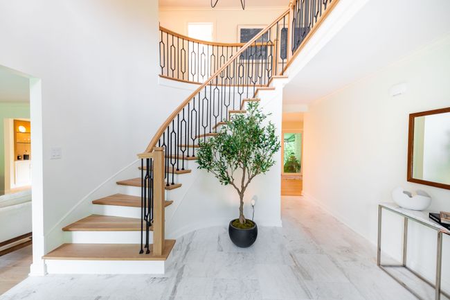 655 Canterbury Rd, House other with 4 bedrooms, 3 bathrooms and null parking in Grosse Pointe Woods MI | Image 8
