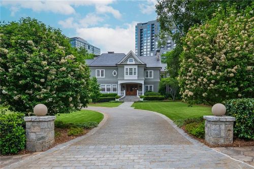 210 Peachtree Cir Ne, Atlanta, GA, 30309-3207 | Card Image