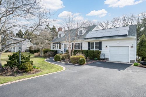 5 Orchard Road S, Brookhaven, NY, 11772 | Card Image