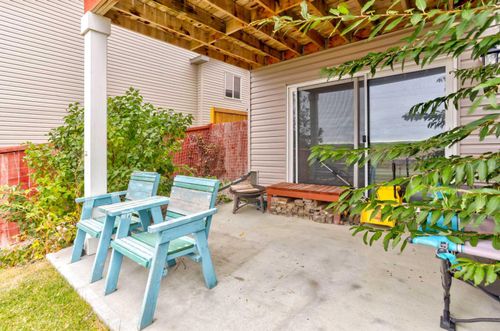 60 Alma Isobell Hodder Cres N, Lethbridge, AB, T1H7E4 | Card Image