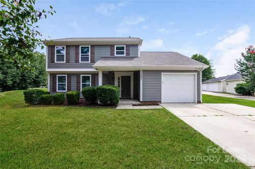 11001 Lystra Ln, Charlotte, NC, 28262-2580 | Card Image