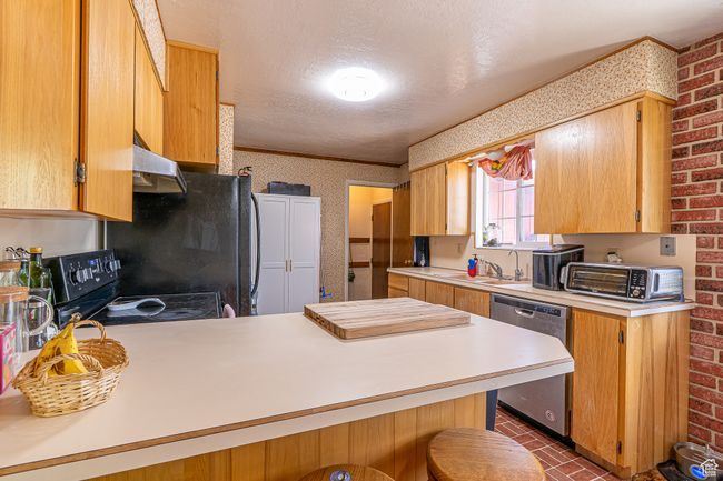 570 N 400 W, House other with 4 bedrooms, 2 bathrooms and 6 parking in Logan UT | Image 7