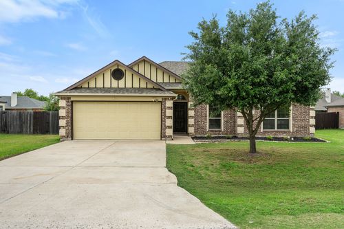 106 Poinsetta Dr, Palmer, TX, 75152-8259 | Card Image
