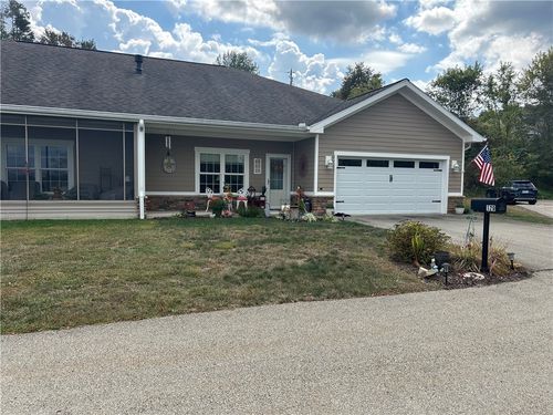 8-129 Shaker Dr, Ligonier, PA, 15658-1356 | Card Image