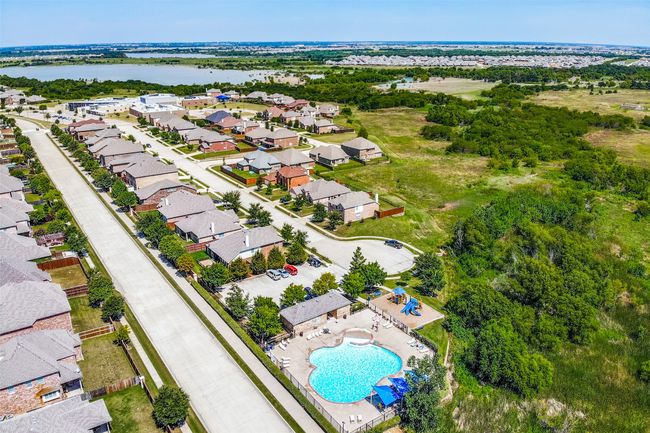 2117 Sunny Side Dr, House other with 4 bedrooms, 2 bathrooms and null parking in Little Elm TX | Image 26
