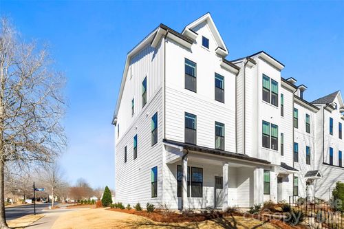 604 District Court, Fort Mill, SC, 29708 | Card Image