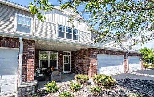 9621 Scott Ln N, Brooklyn Park, MN, 55443-5101 | Card Image