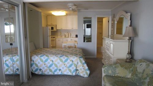 306n-3010 Philadelphia Ave, OCEAN CITY, MD, 21842-3776 | Card Image