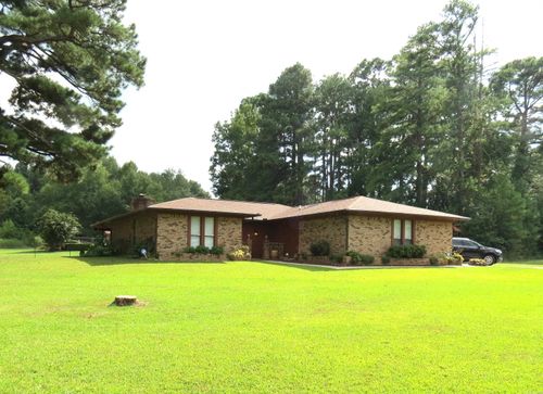 8930 Dyson Rd, Pine Bluff, AR, 71603-9107 | Card Image